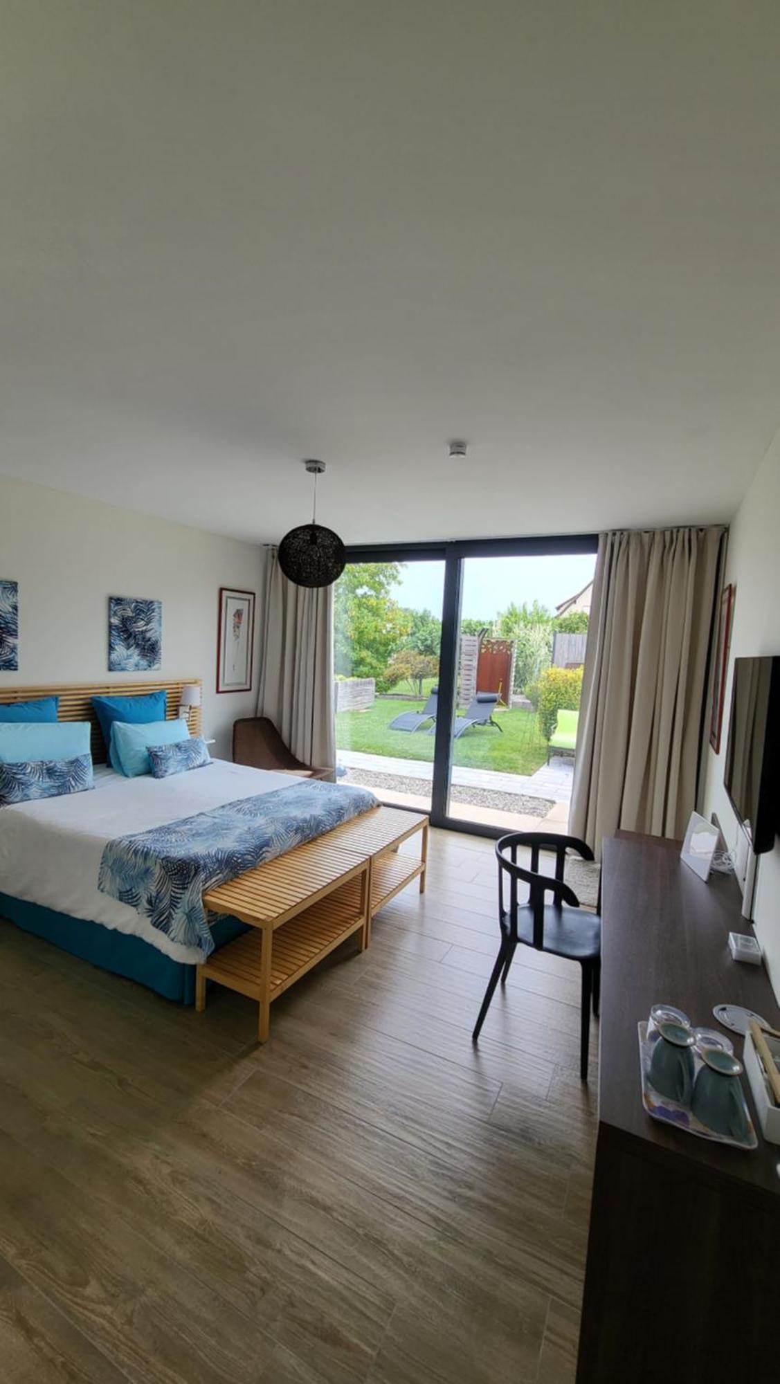 Le Jardin Des Pies Bed & Breakfast Manspach Ngoại thất bức ảnh